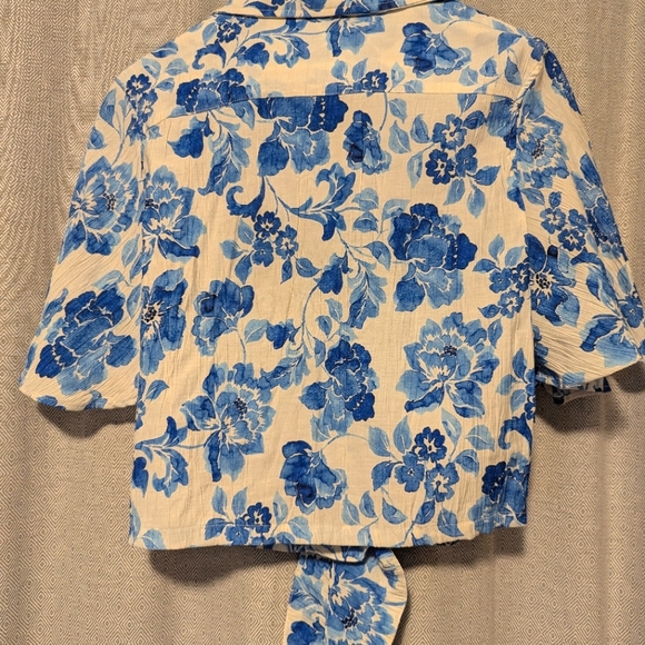 Mango Floral Cropped Tie Top - Picture 5 of 7
